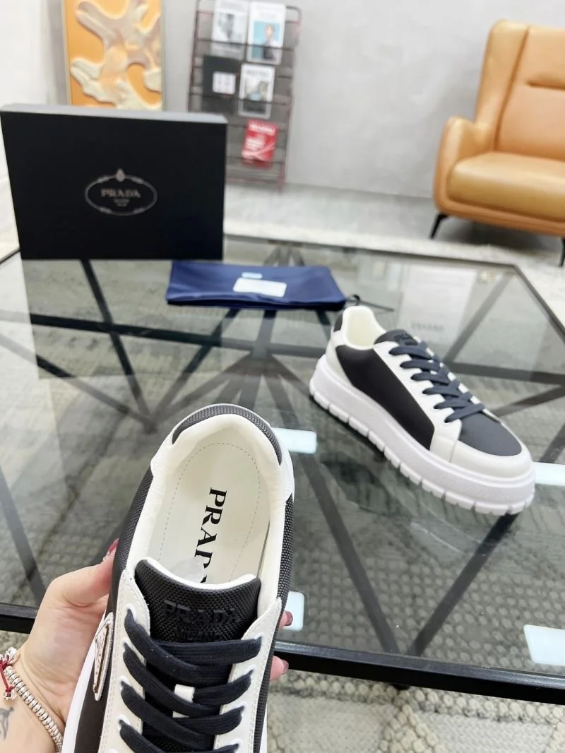 Premium Prada Low Shoes 33793