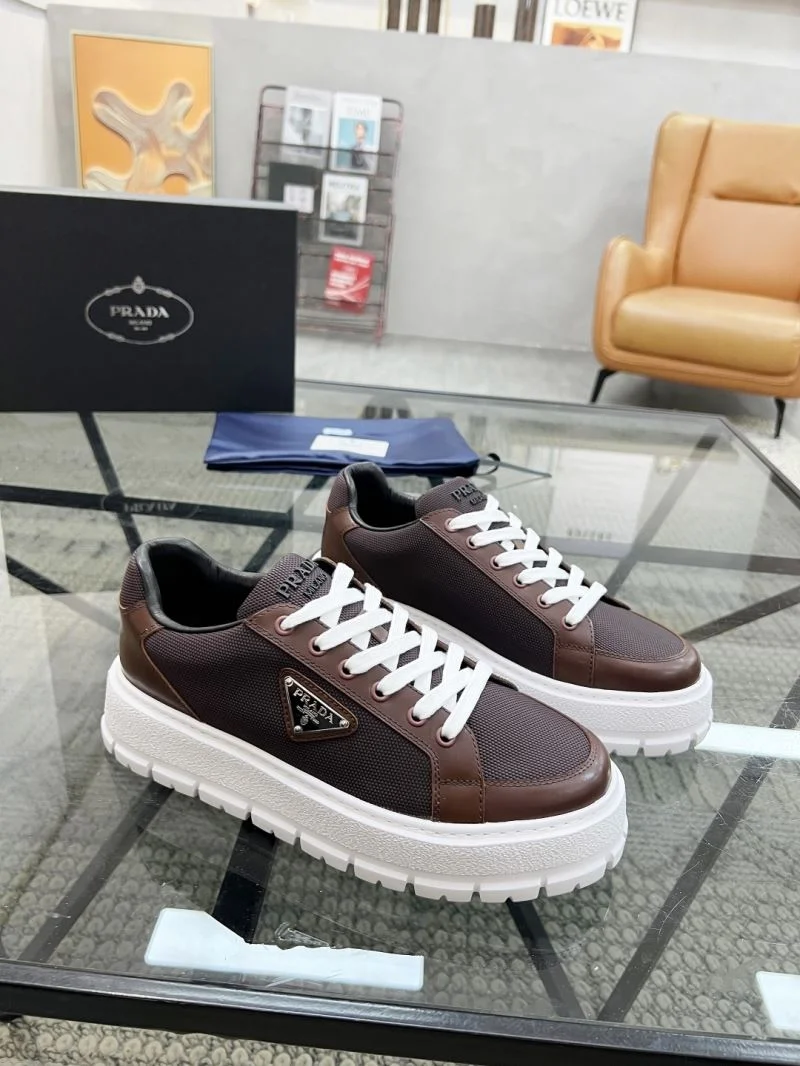 Sleek Prada Low Shoes 33788