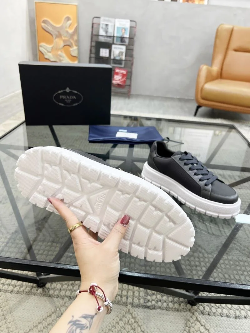 Prada Low Shoes ZeroBulk 33787