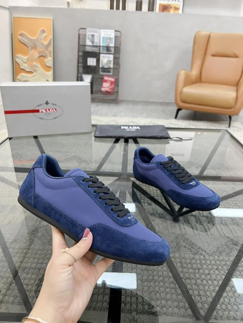 Prada Low Shoes Fashionable 33786