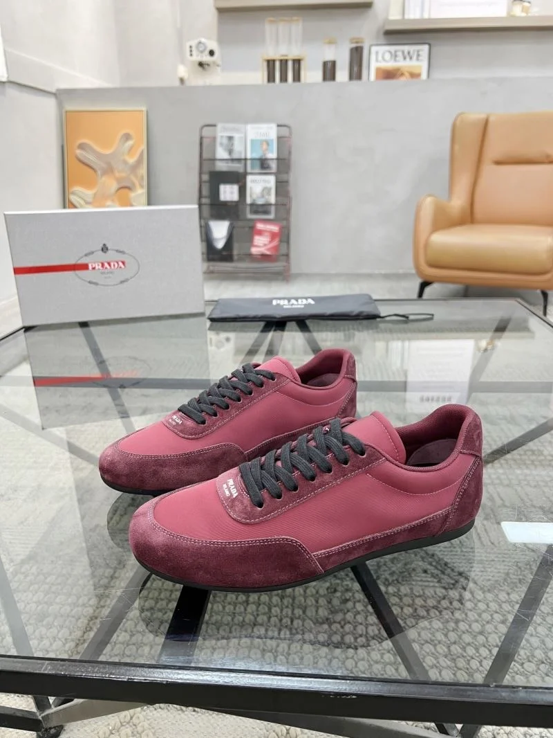 Sustainable Prada Low Shoes 33785