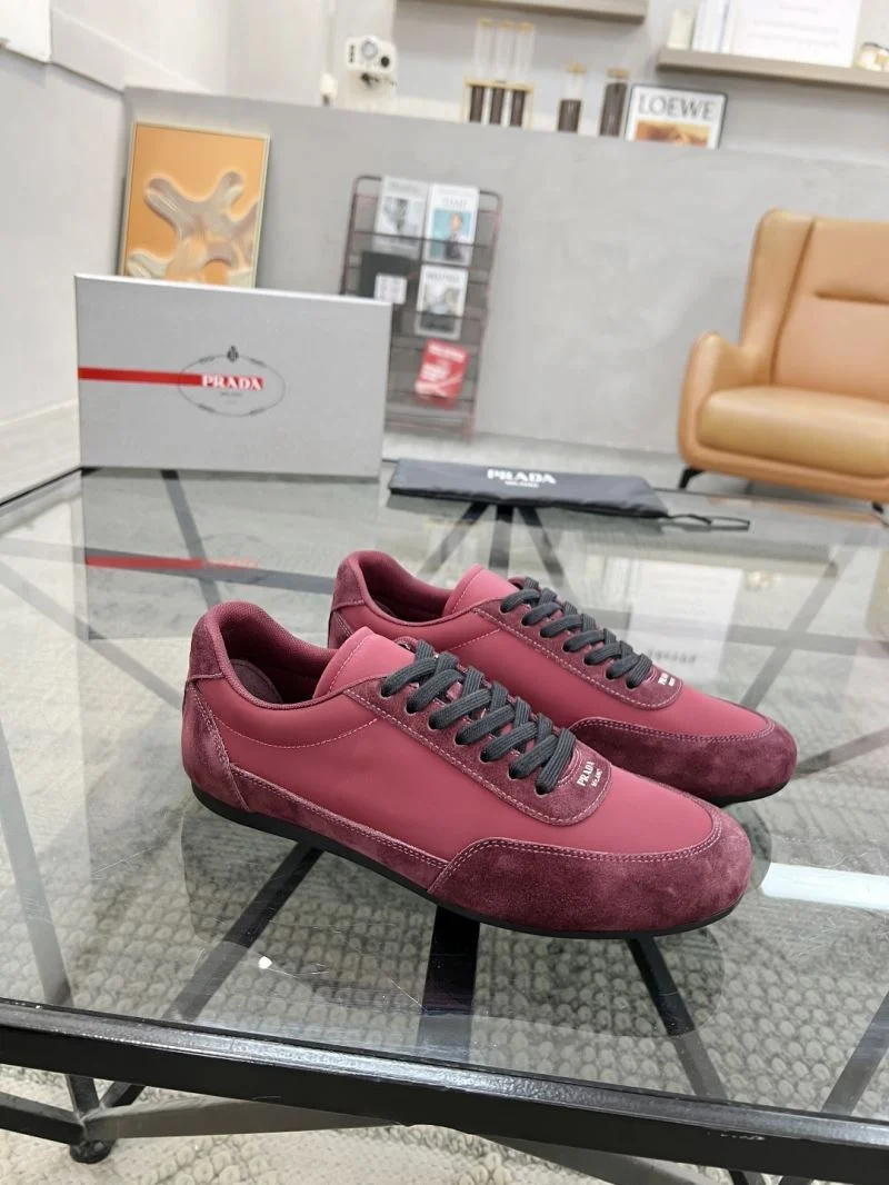 Sustainable Prada Low Shoes 33785