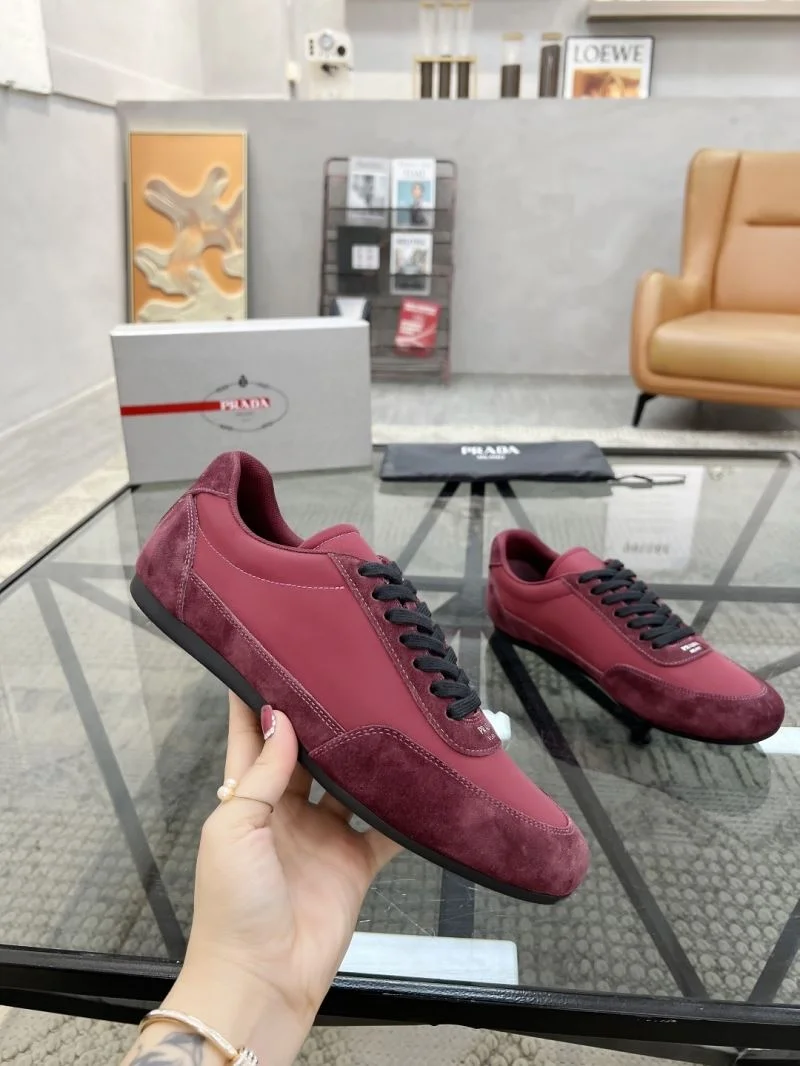Sustainable Prada Low Shoes 33785