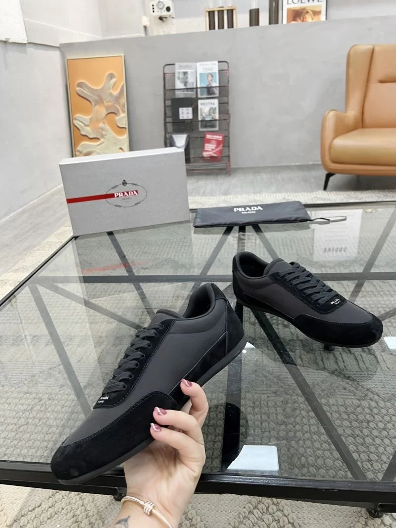 Prada Low Shoes MoistureWicking 33781