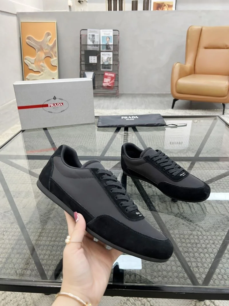Prada Low Shoes MoistureWicking 33781