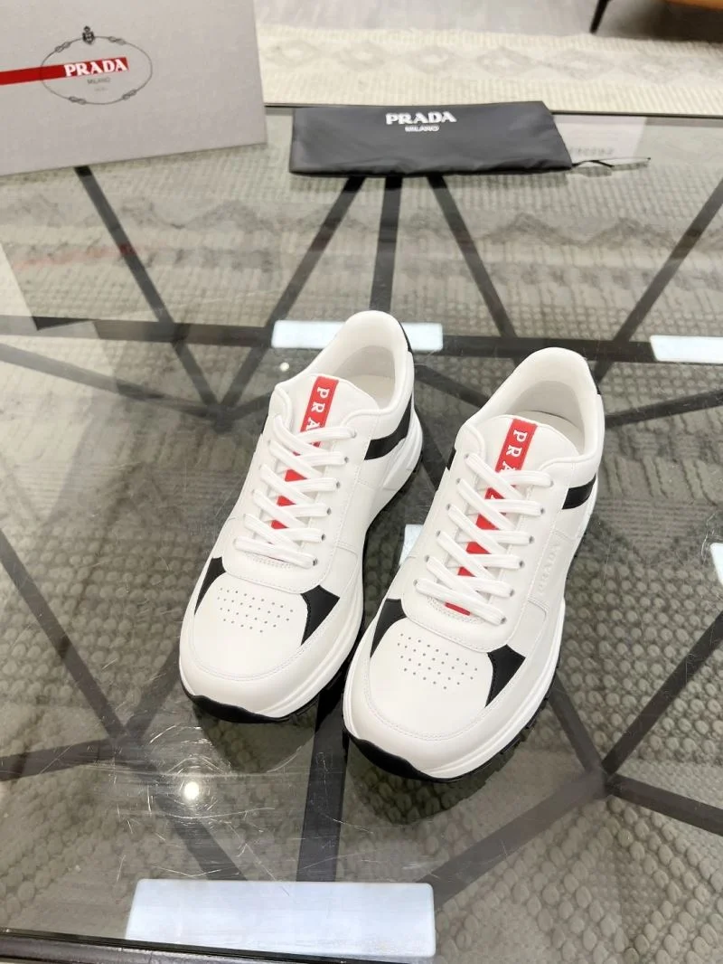 WellDesigned Prada Low Shoes 33769