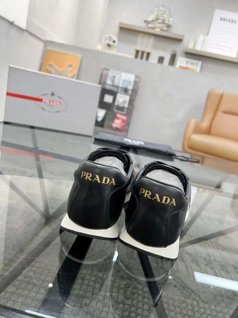 Neat Prada Low Shoes 33763