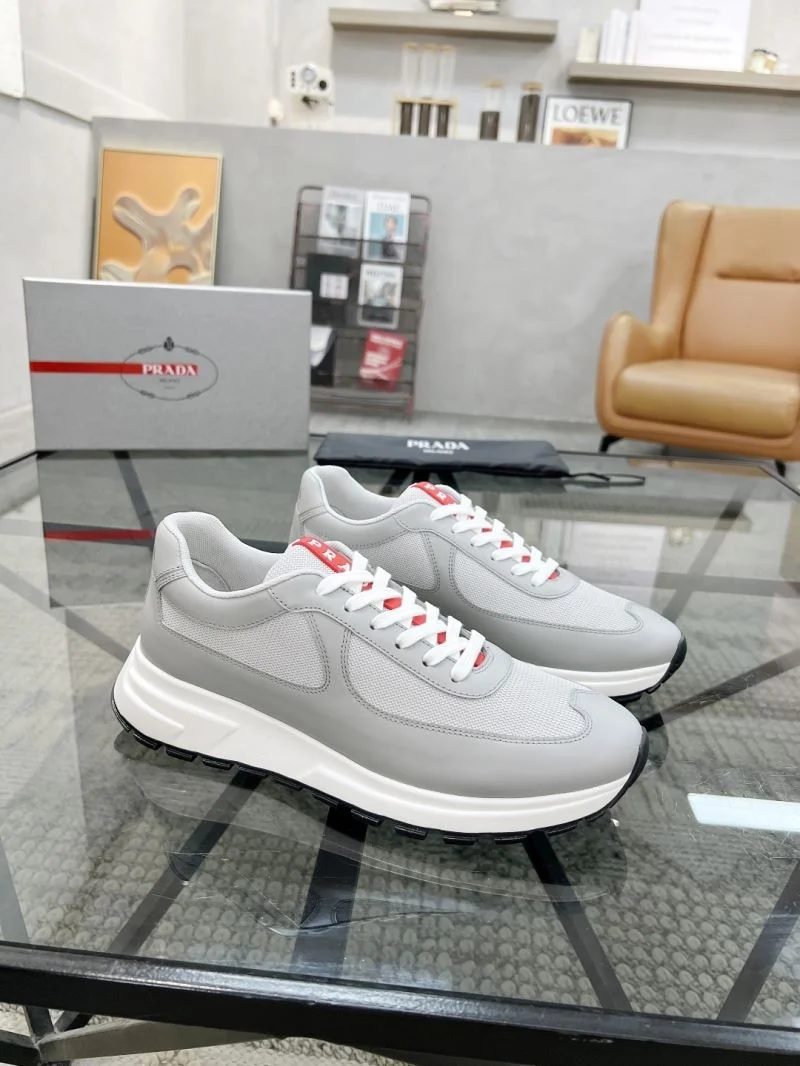 Prada Low Shoes Lightweight 33772