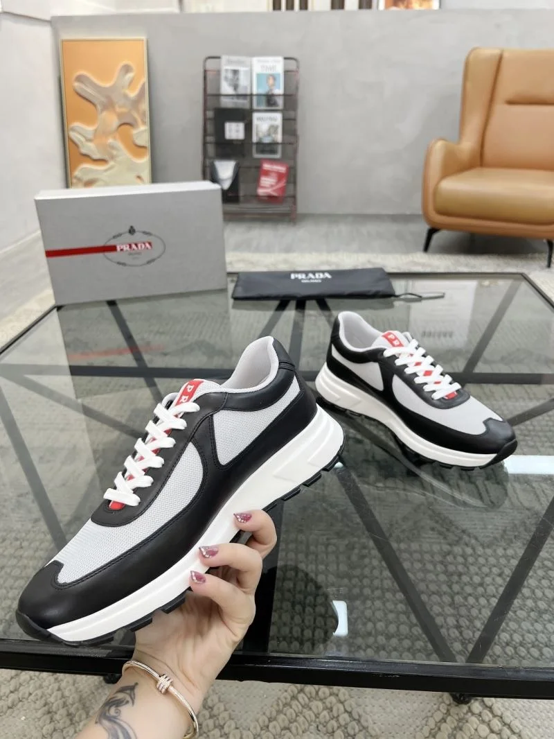 TechFriendly Prada Low Shoes 33775