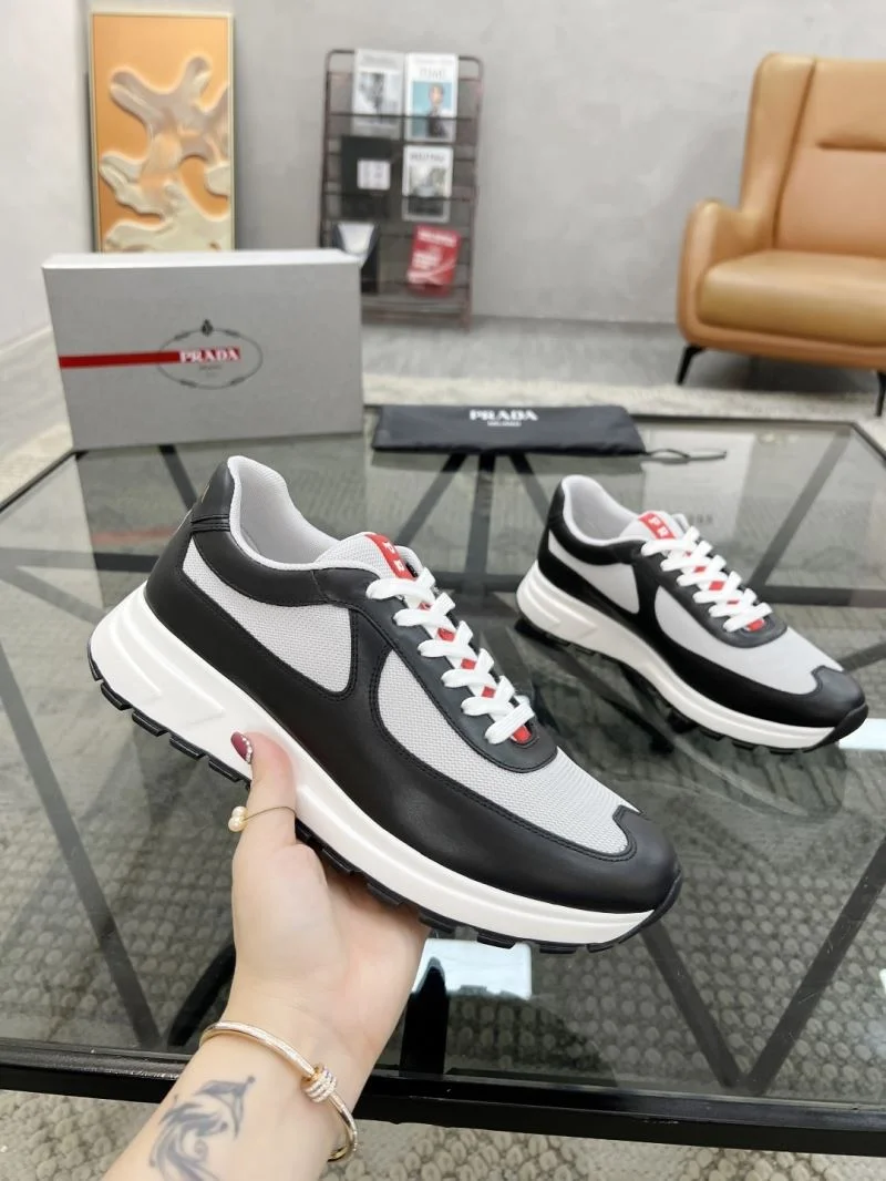 TechFriendly Prada Low Shoes 33775