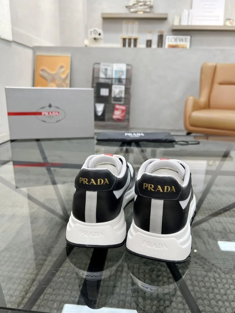 TechFriendly Prada Low Shoes 33775