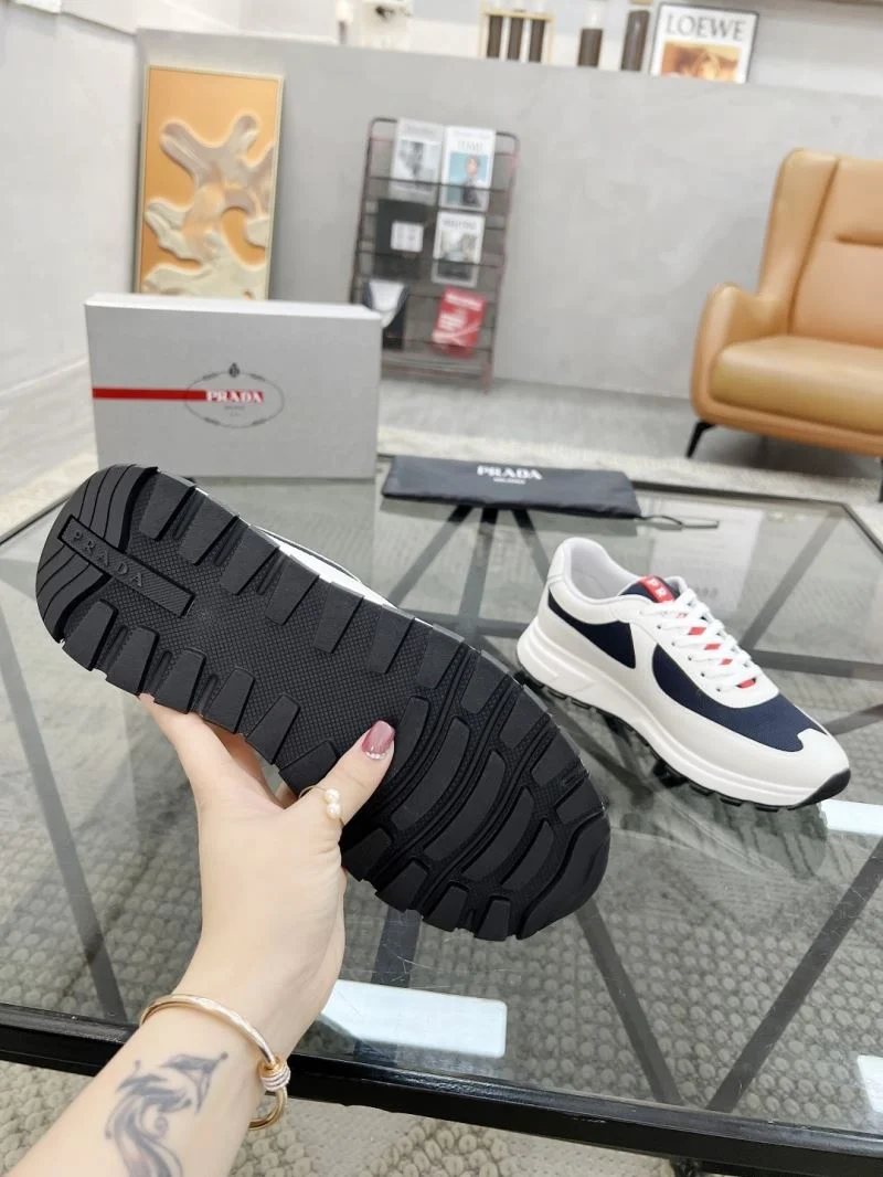 HighPerformance Prada Low Shoes 33748