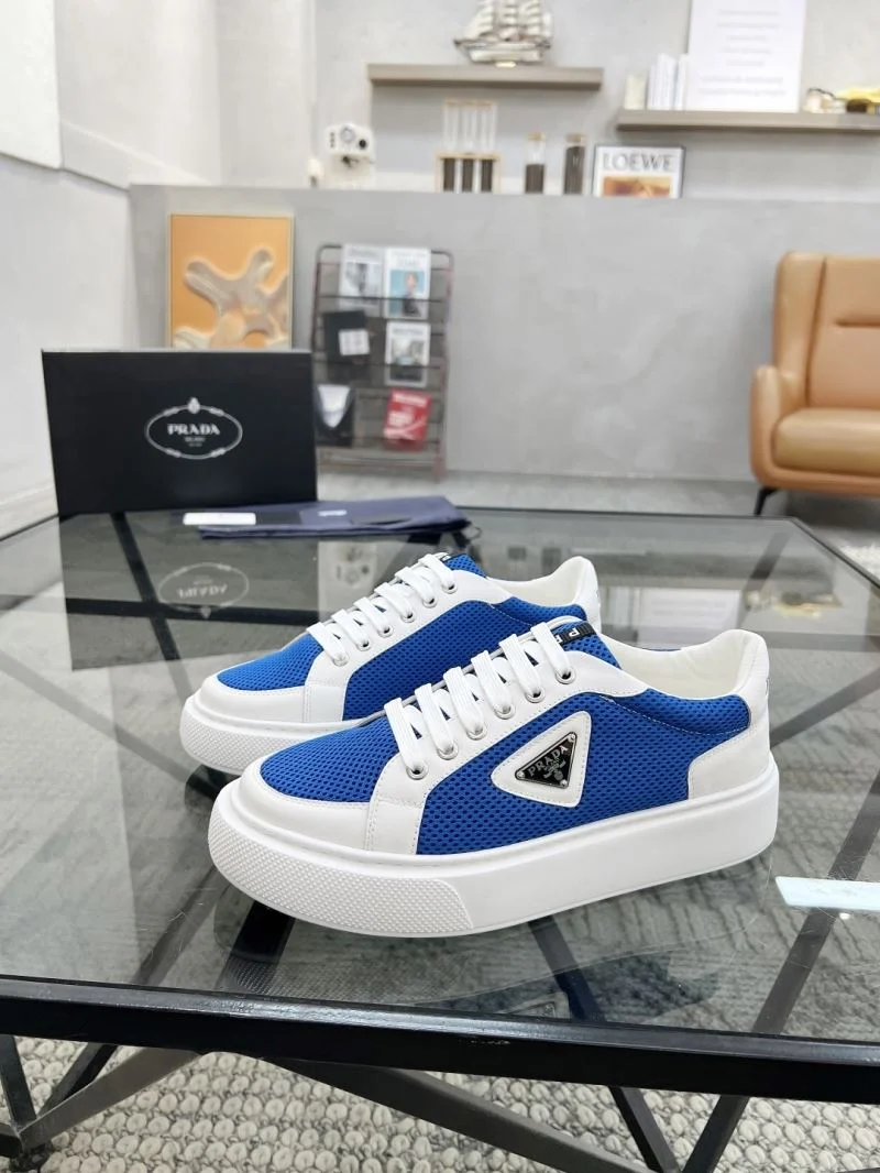 Prada Low Shoes Neat 33770