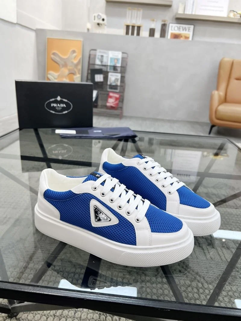 Prada Low Shoes Neat 33770