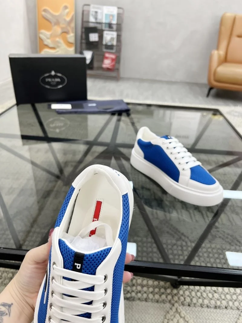 Prada Low Shoes Neat 33770