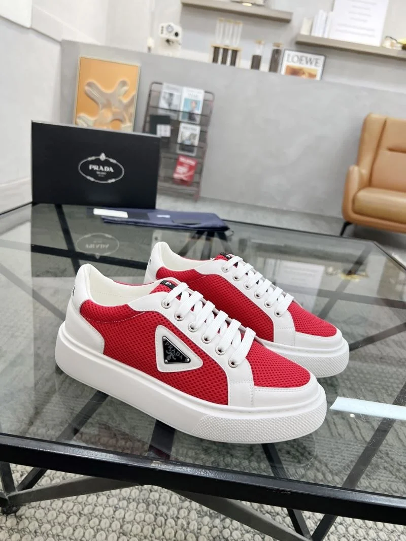 Tailored Prada Low Shoes 33761