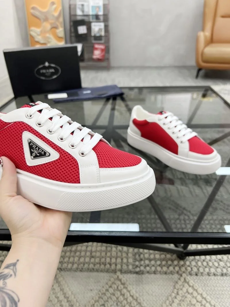 Tailored Prada Low Shoes 33761