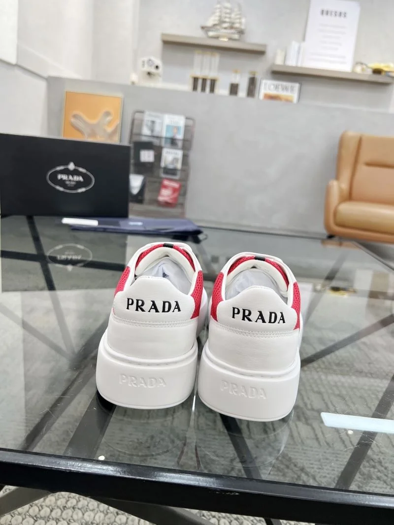 Tailored Prada Low Shoes 33761