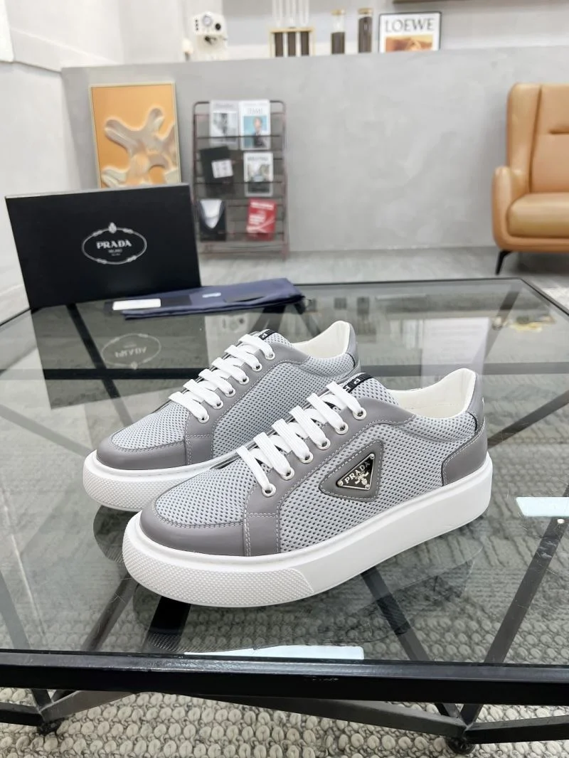 SunProtective Prada Low Shoes 33758