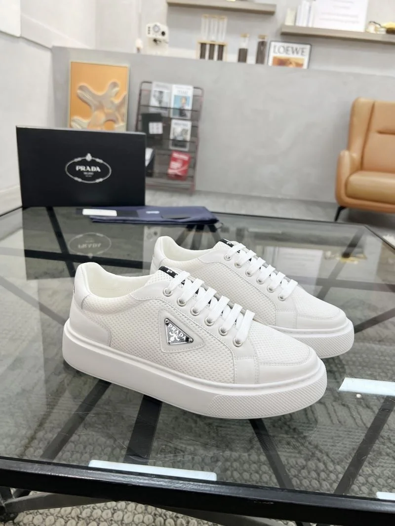 Prada Low Shoes Cozy 33778