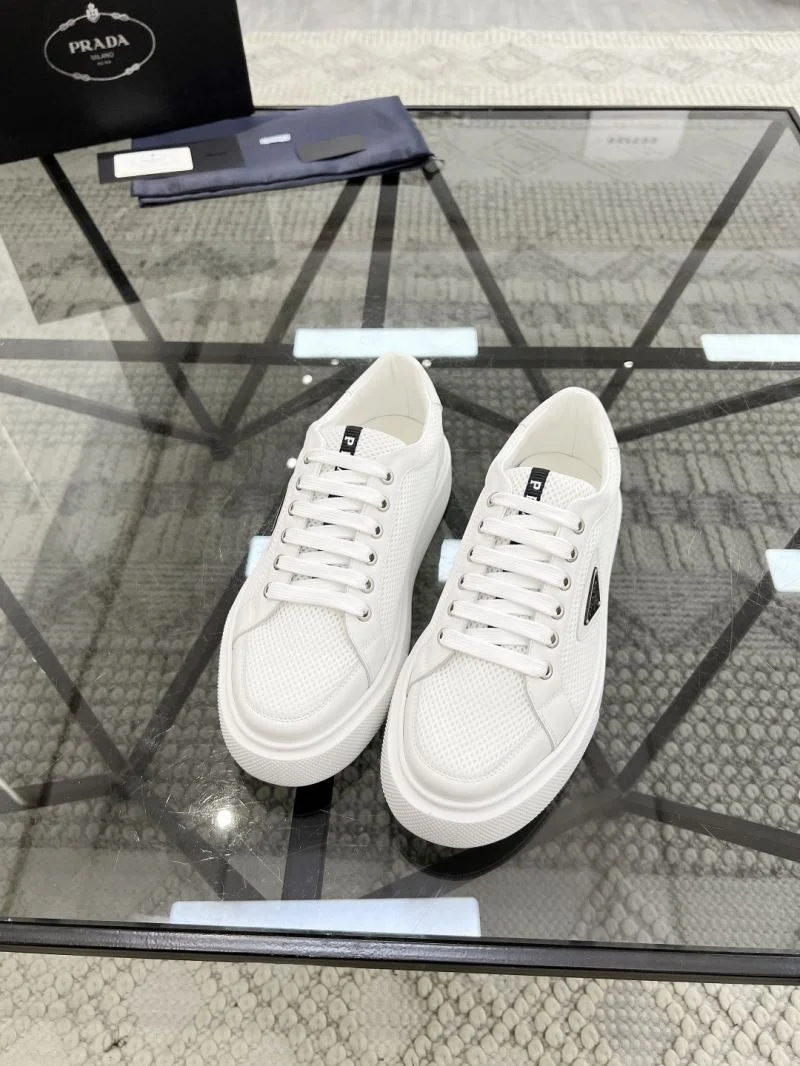 Prada Low Shoes Cozy 33778