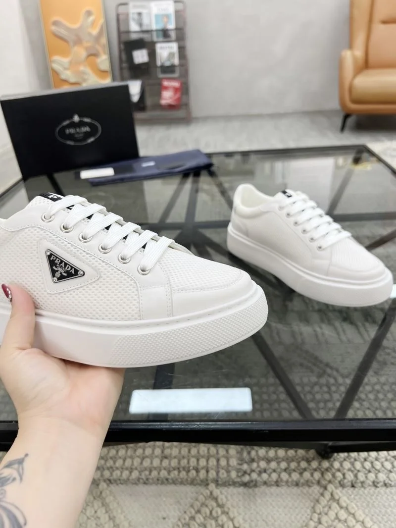 Prada Low Shoes Cozy 33778