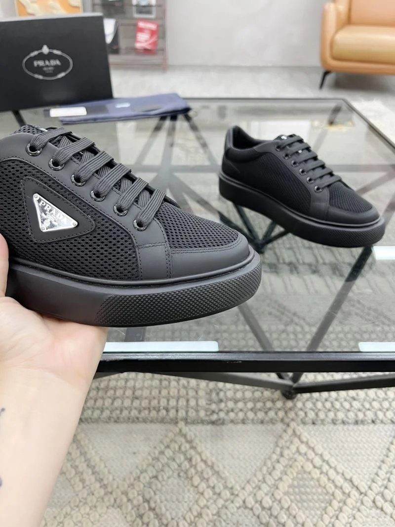 Prada Low Shoes WrinkleFree 33759