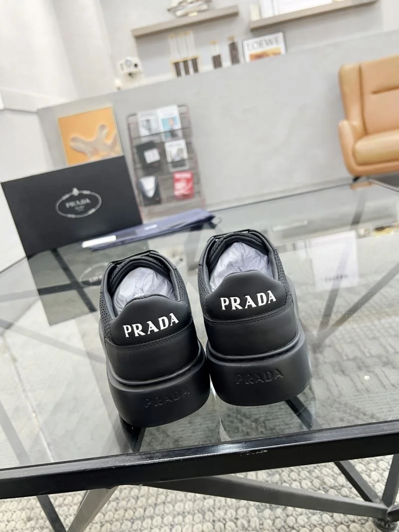 Prada Low Shoes WrinkleFree 33759