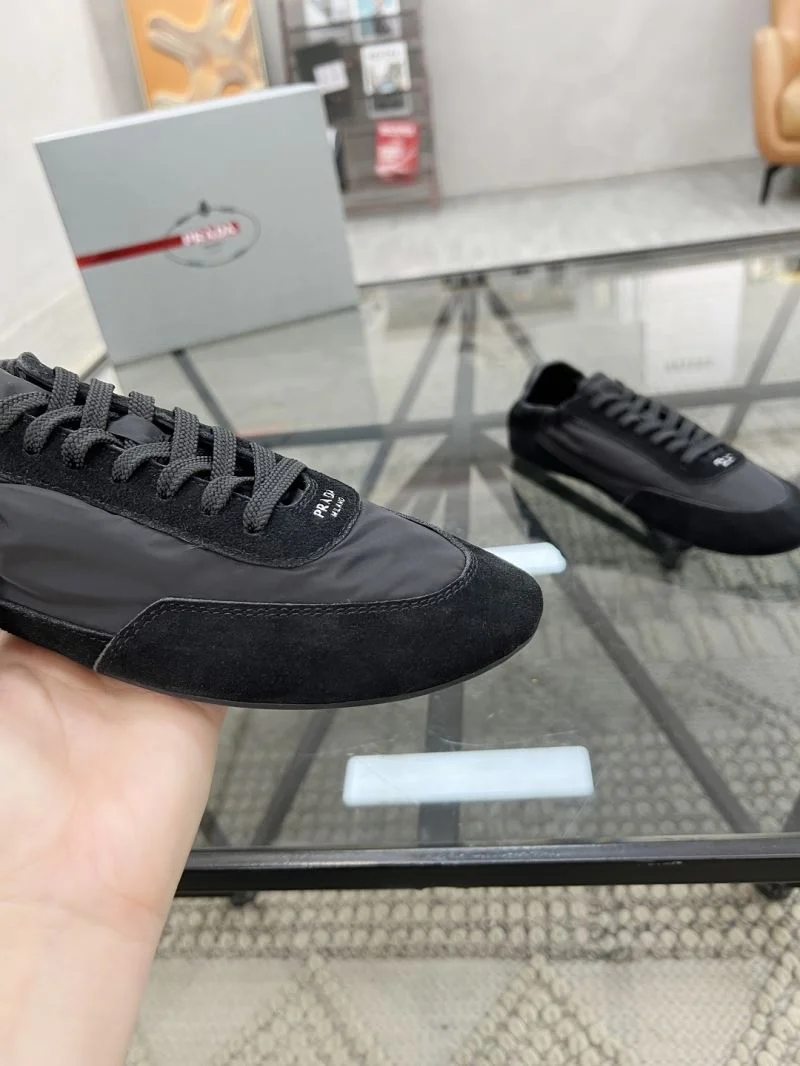 MoistureWicking Prada Low Shoes 33767