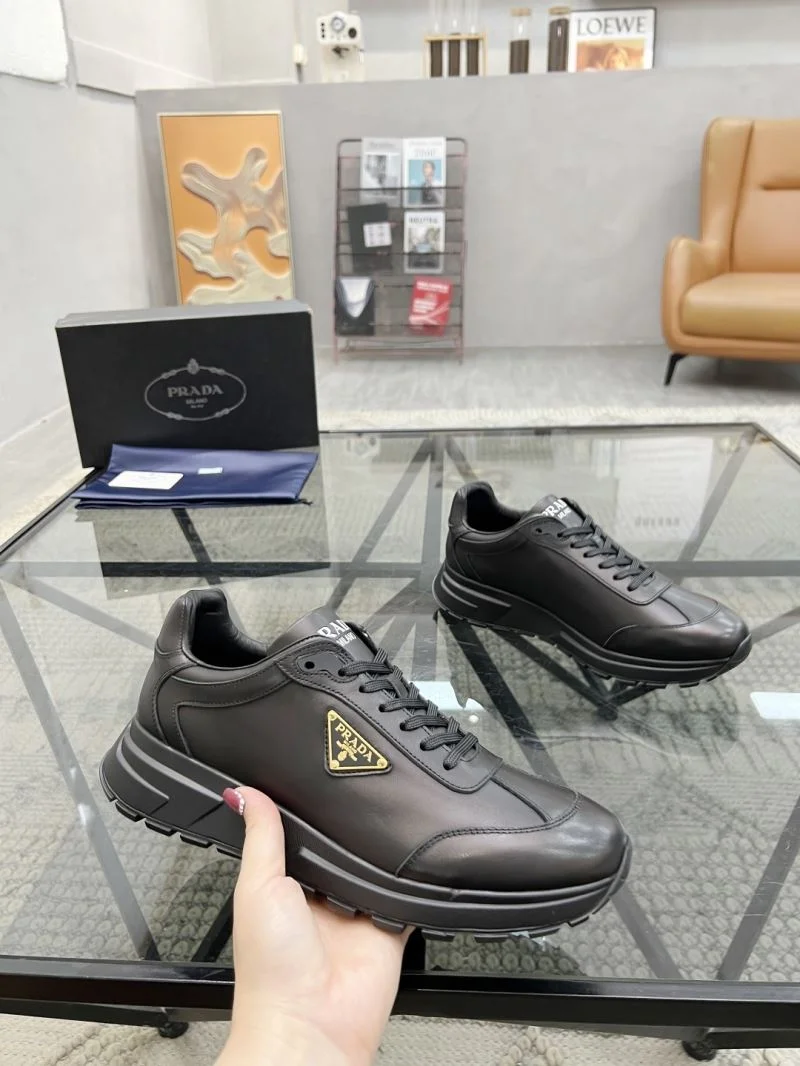 Prada Low Shoes Timeless 33766