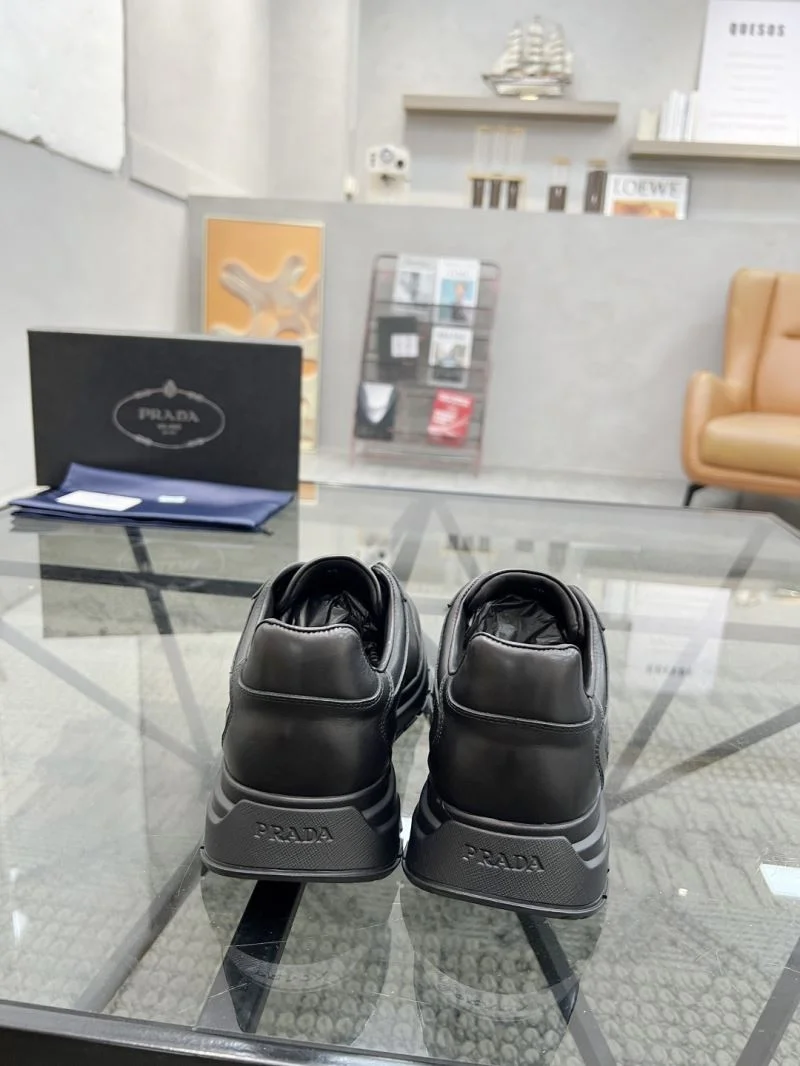 Prada Low Shoes Timeless 33766