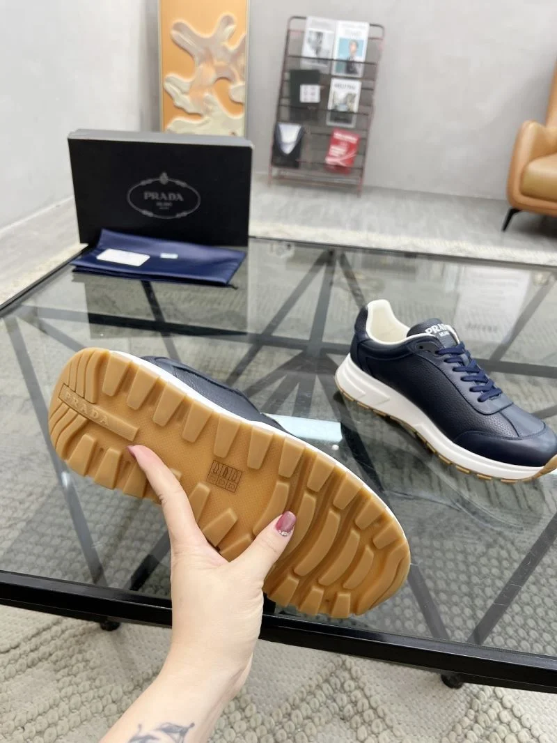 Prada Low Shoes SportInspired 33753