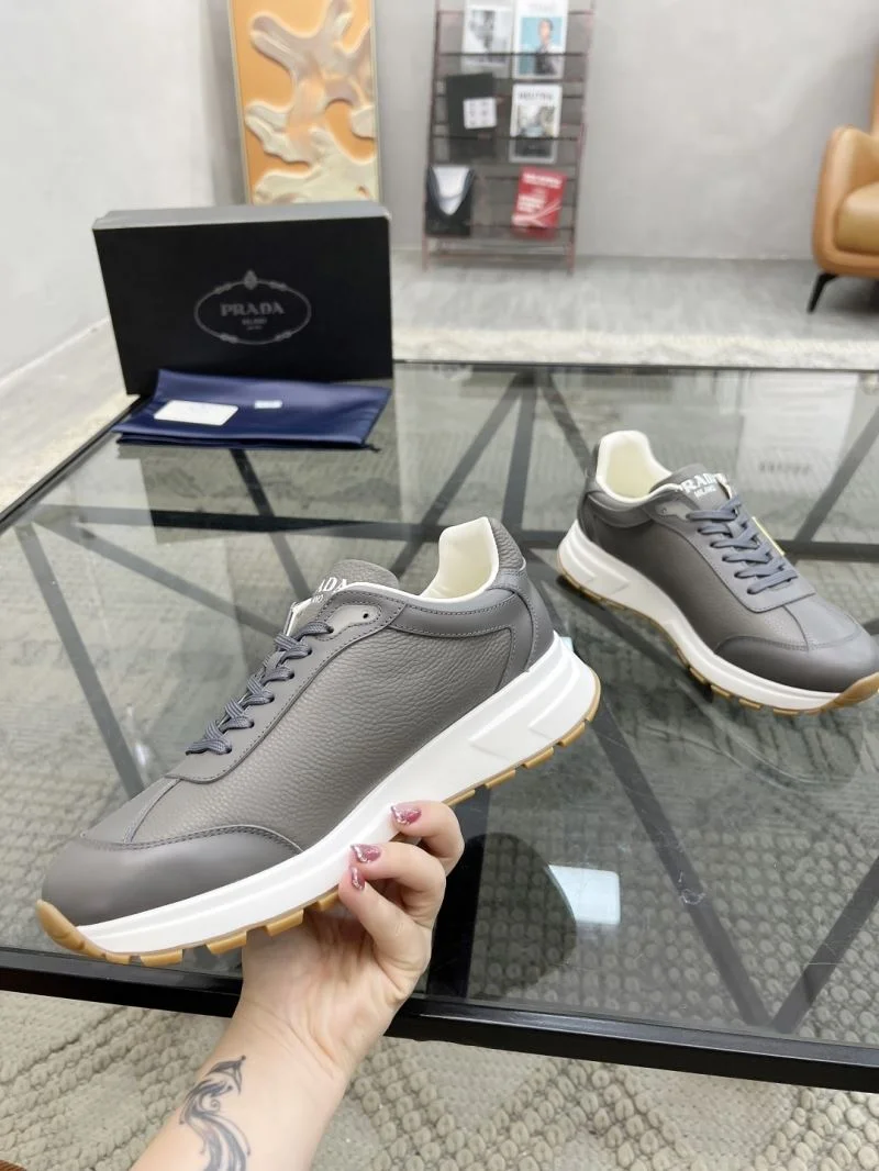 UrbanStyle Prada Low Shoes 33754