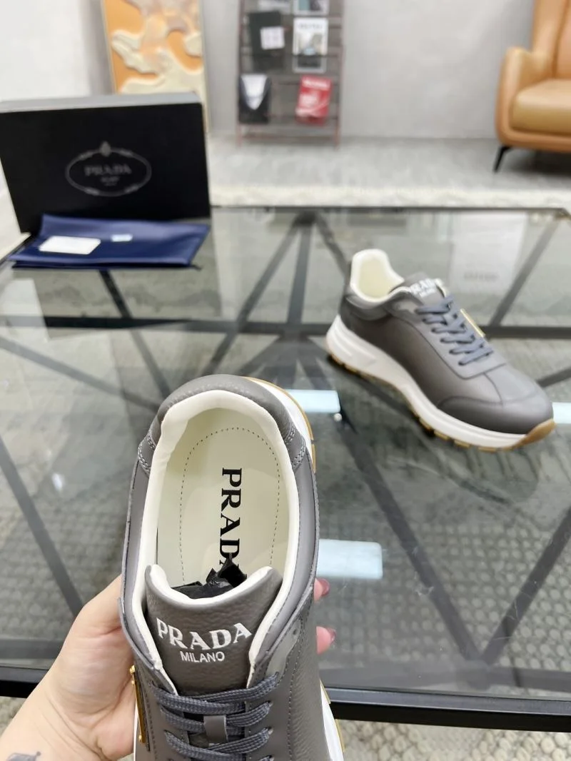 UrbanStyle Prada Low Shoes 33754