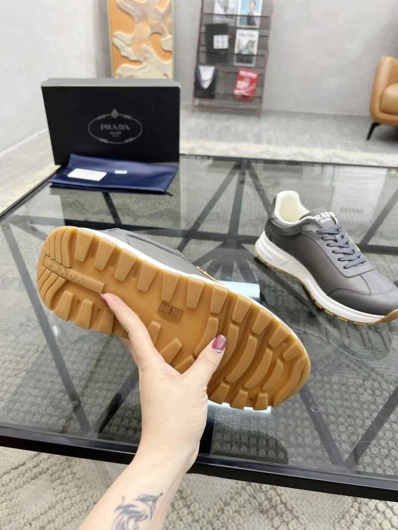 UrbanStyle Prada Low Shoes 33754