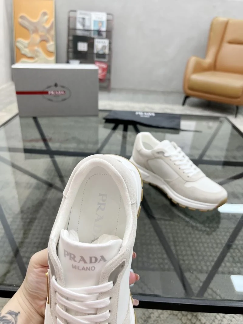 OdorResistant Prada Low Shoes 33757