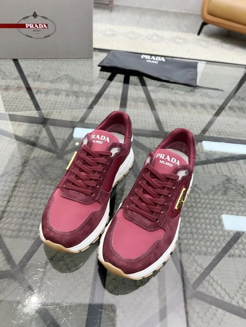 Modern Prada Low Shoes 33751