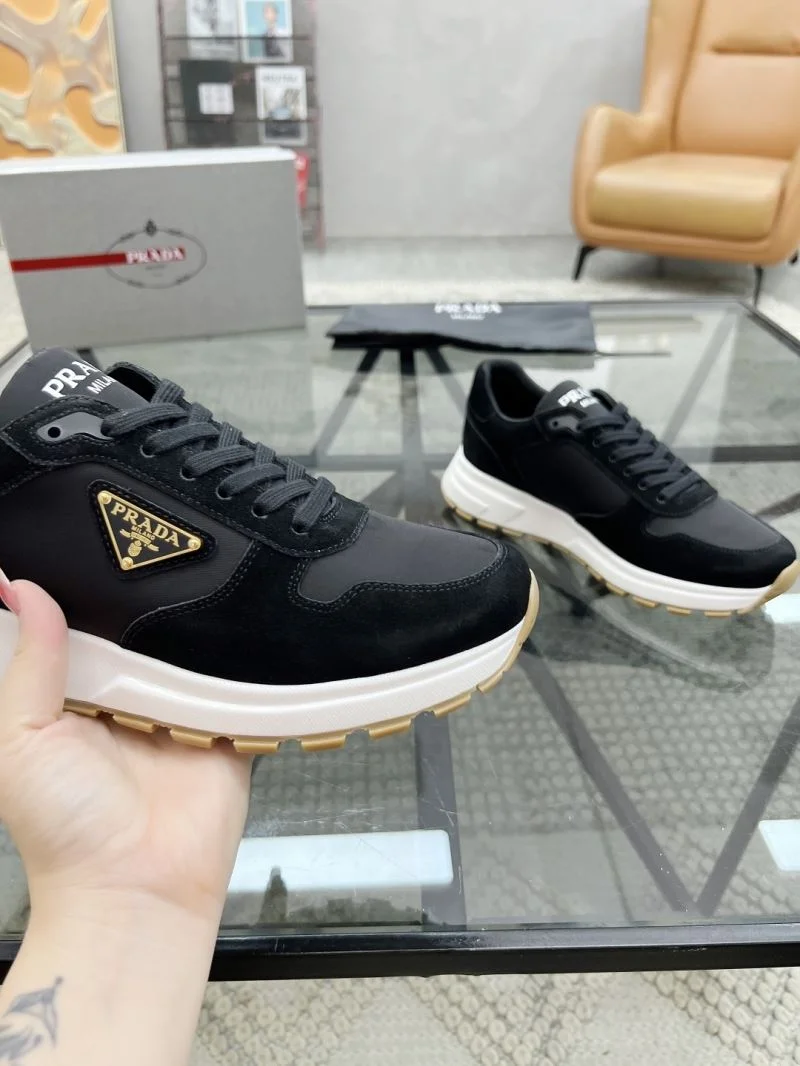 Breathable Prada Low Shoes 33744