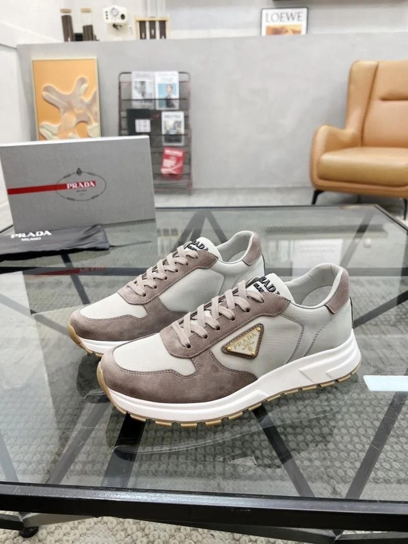 Prada Low Shoes GoodFit 33741