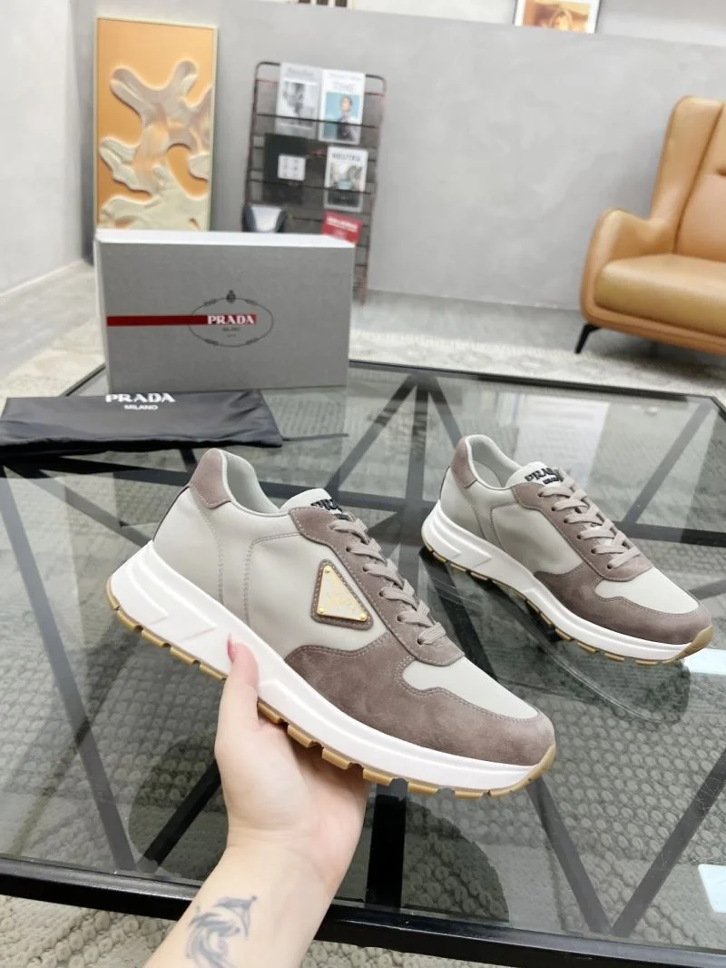 Prada Low Shoes GoodFit 33741