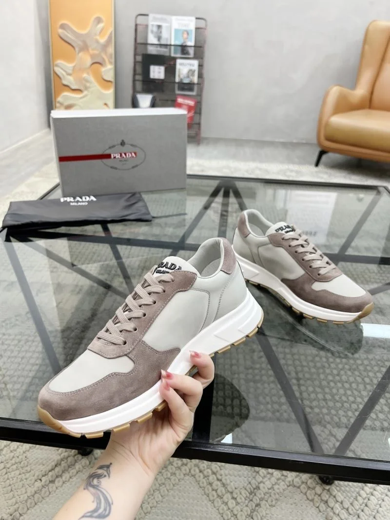 Prada Low Shoes GoodFit 33741