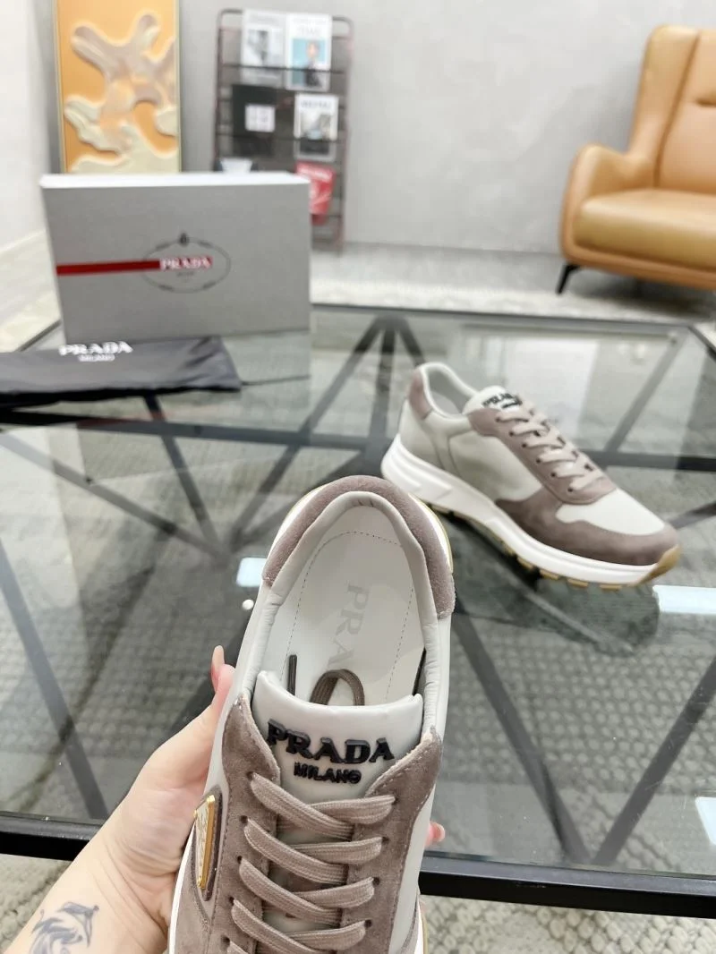 Prada Low Shoes GoodFit 33741