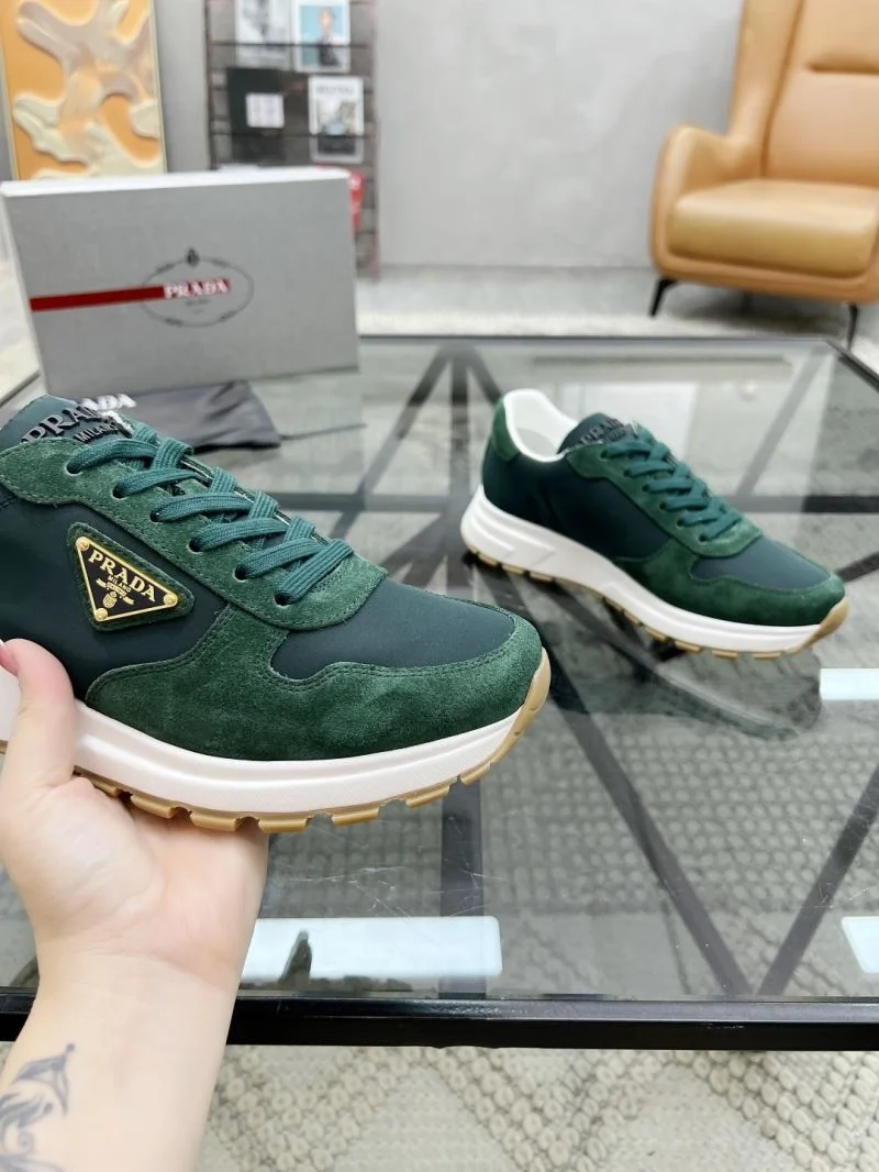 Prada Low Shoes SportInspired 33743