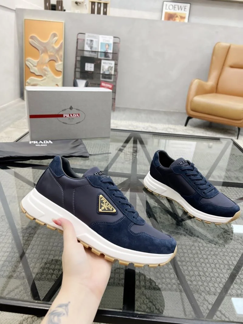 UrbanChic Prada Low Shoes 33742
