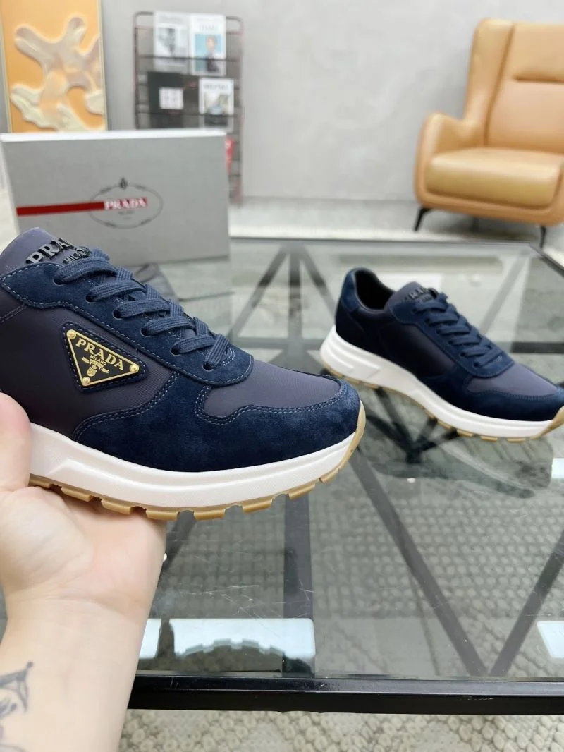 UrbanChic Prada Low Shoes 33742