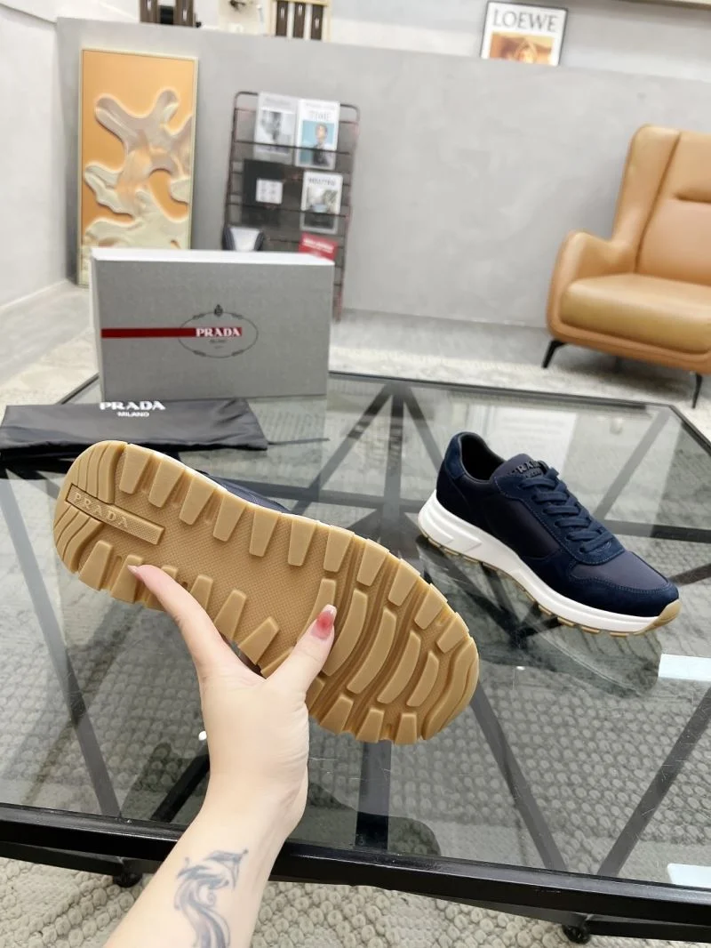 UrbanChic Prada Low Shoes 33742
