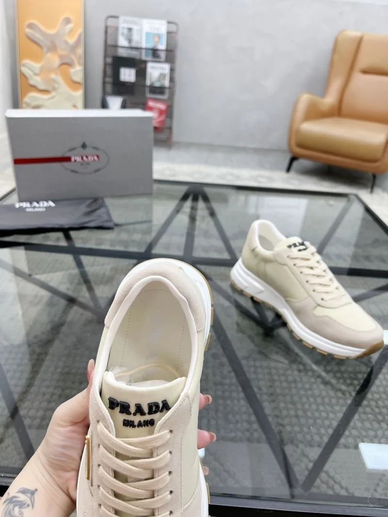 Prada Low Shoes Refined 33740