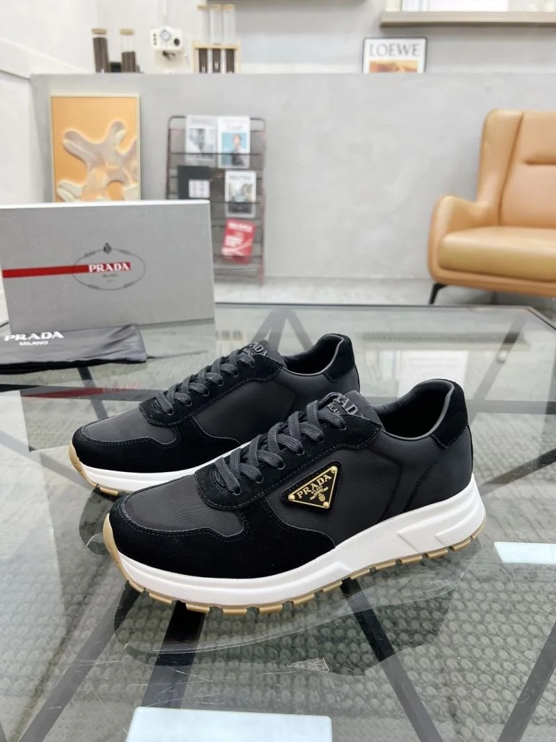 SmoothTexture Prada Low Shoes 33739