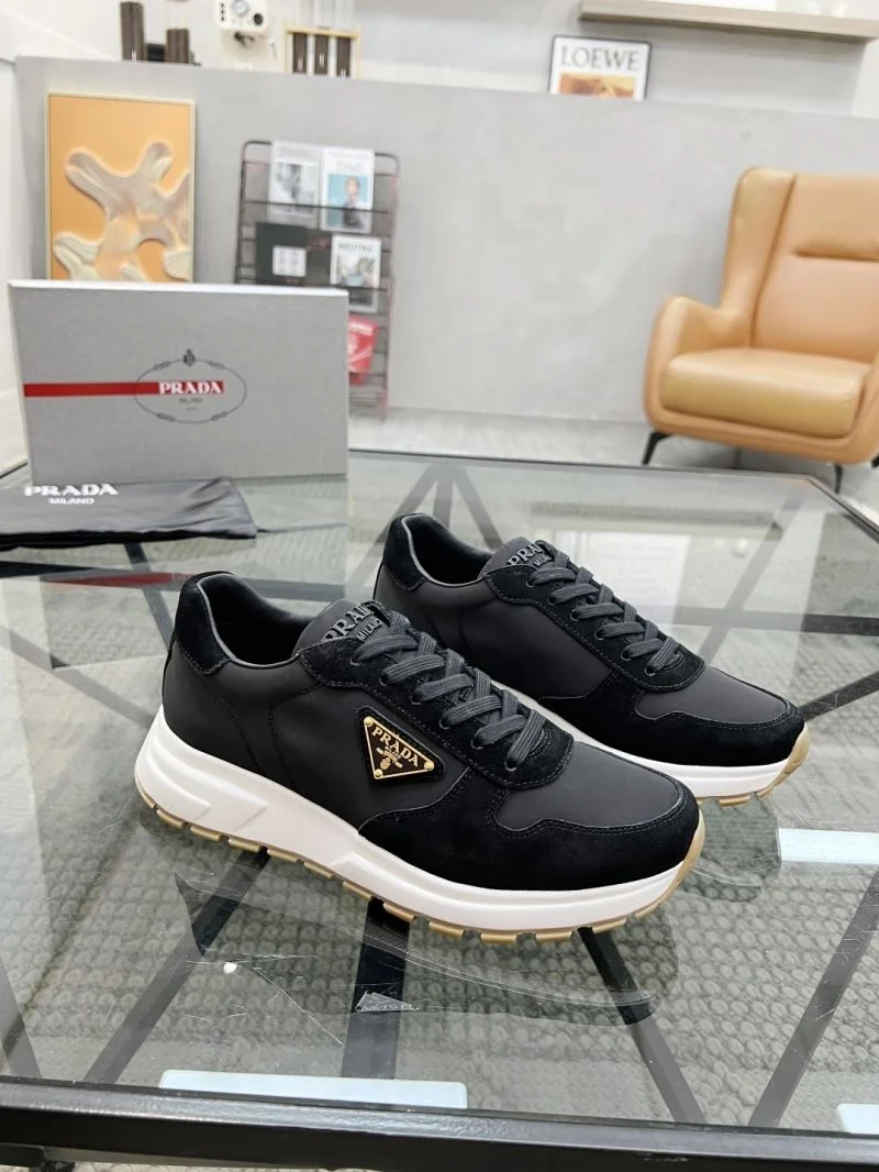 SmoothTexture Prada Low Shoes 33739