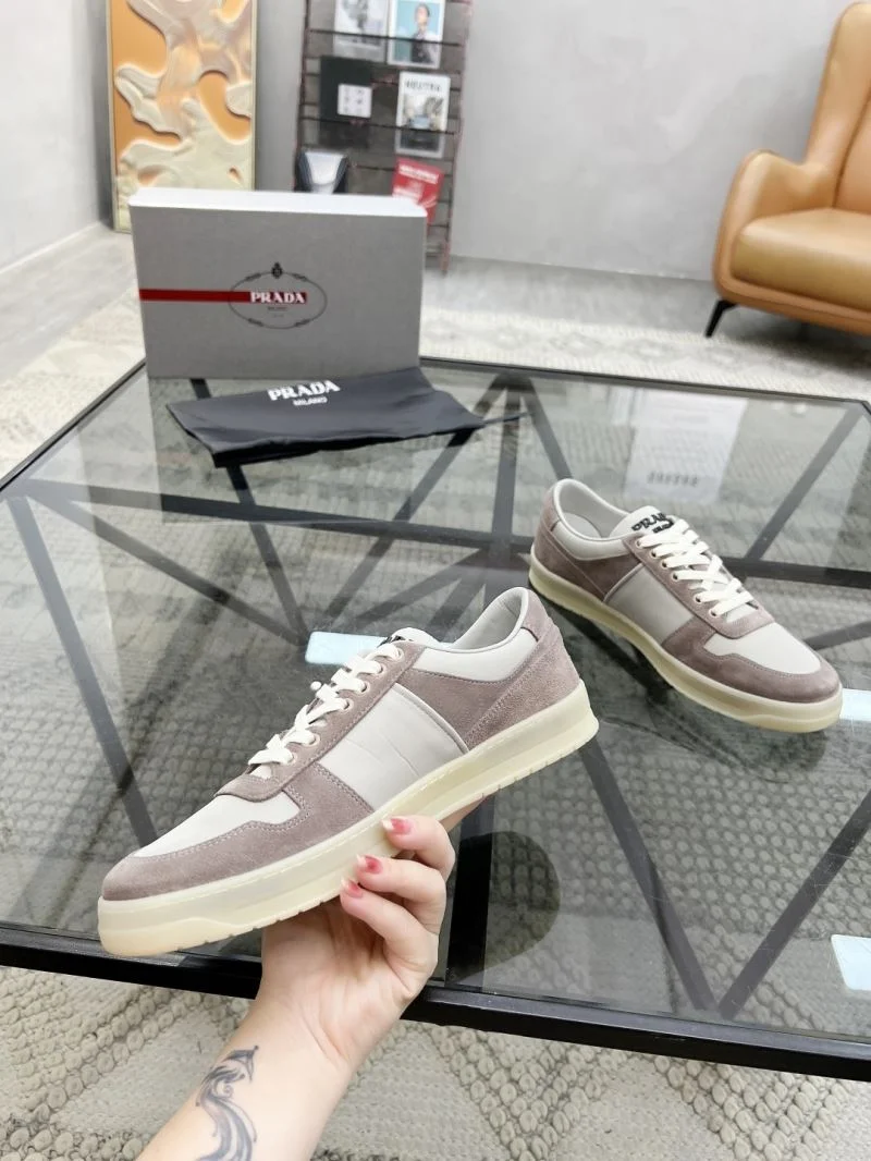 Prada Low Shoes MultiPurpose 33737